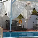 Platanias *