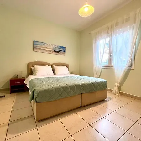 Villa Platanias Ajía Paraszkeví