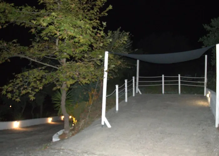 Platanias * Agia Paraskevi (Skiathos)