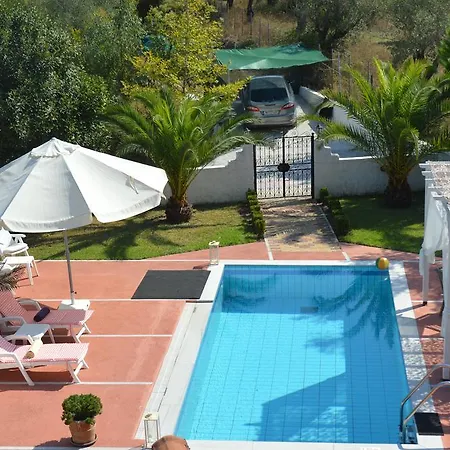 Platanias Villa *